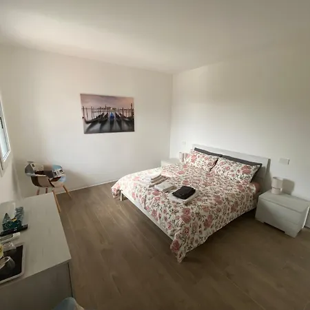 Guest house Casa Ardesia 3*